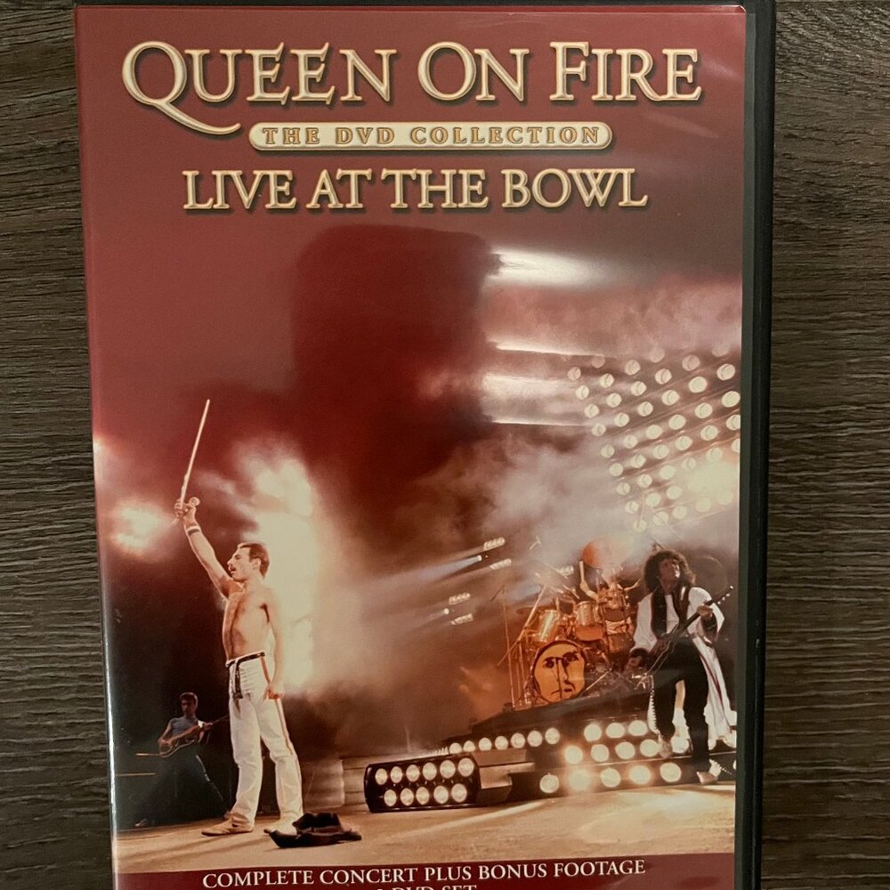 Queen on Fire Live at the Bowl DVD 2004 Hollywood Records